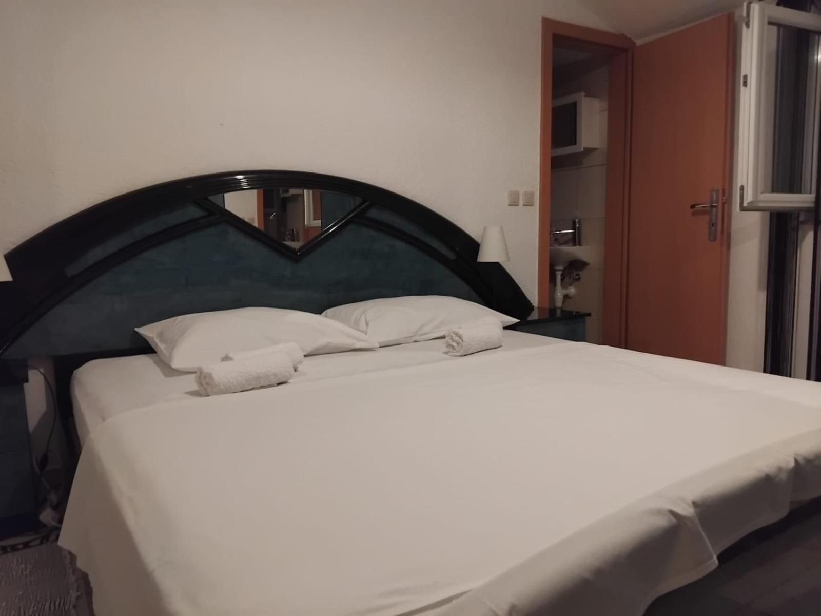 Apartman Zdravka Policnik Zewnętrze zdjęcie