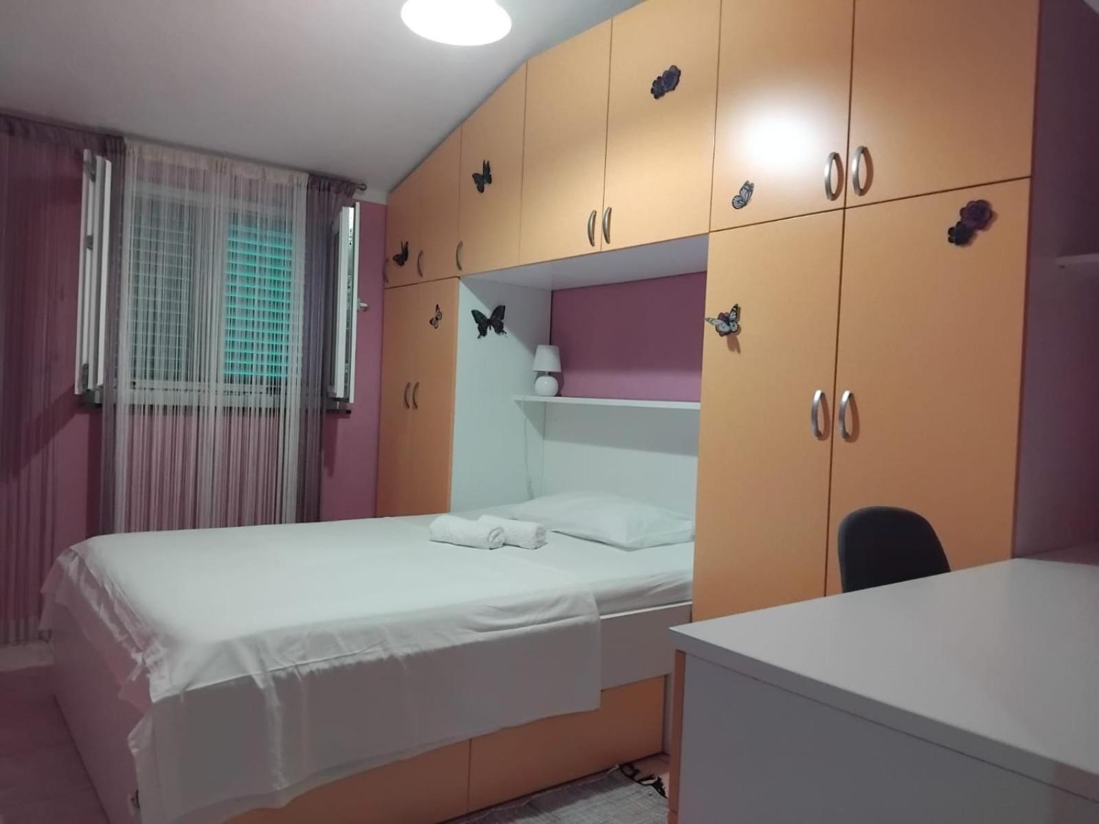 Apartman Zdravka Policnik Zewnętrze zdjęcie